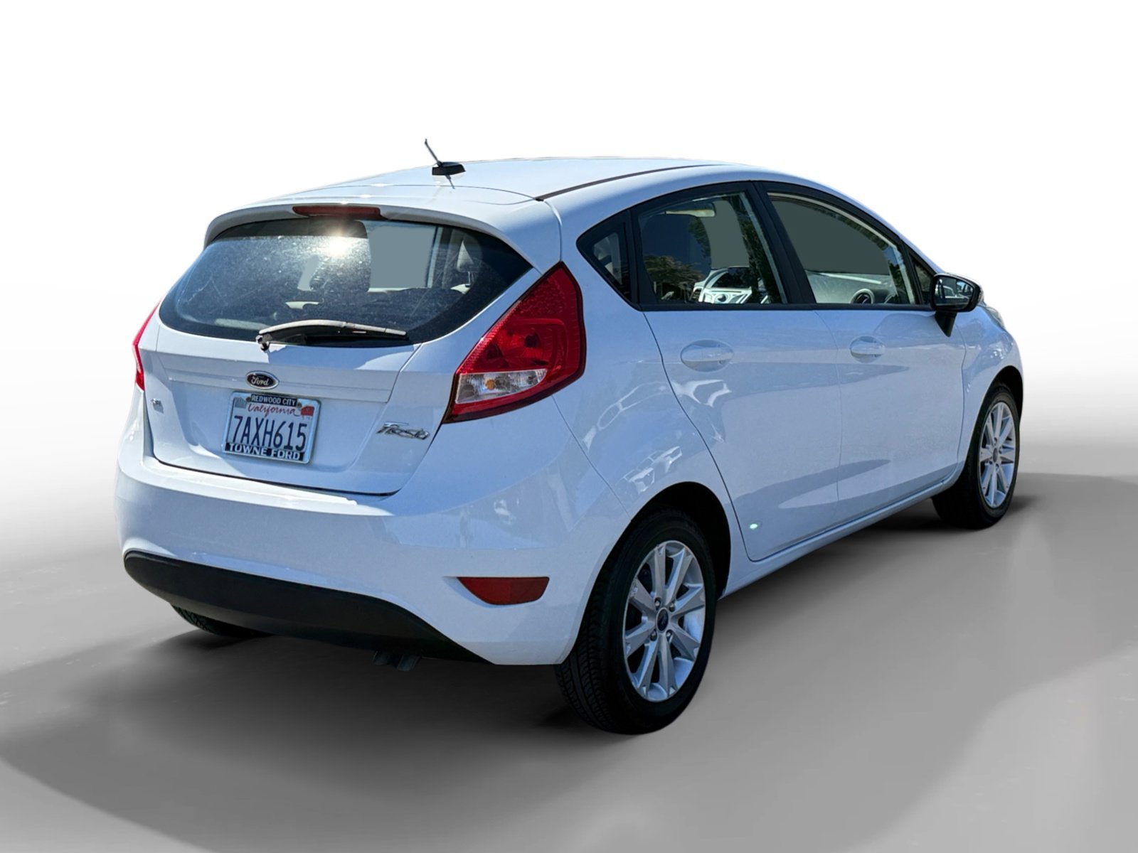Used 2013 Oxford White Ford SE image 5