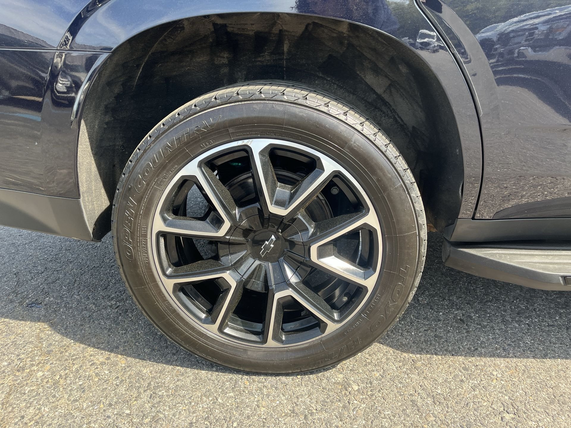 View vehicle photo 2