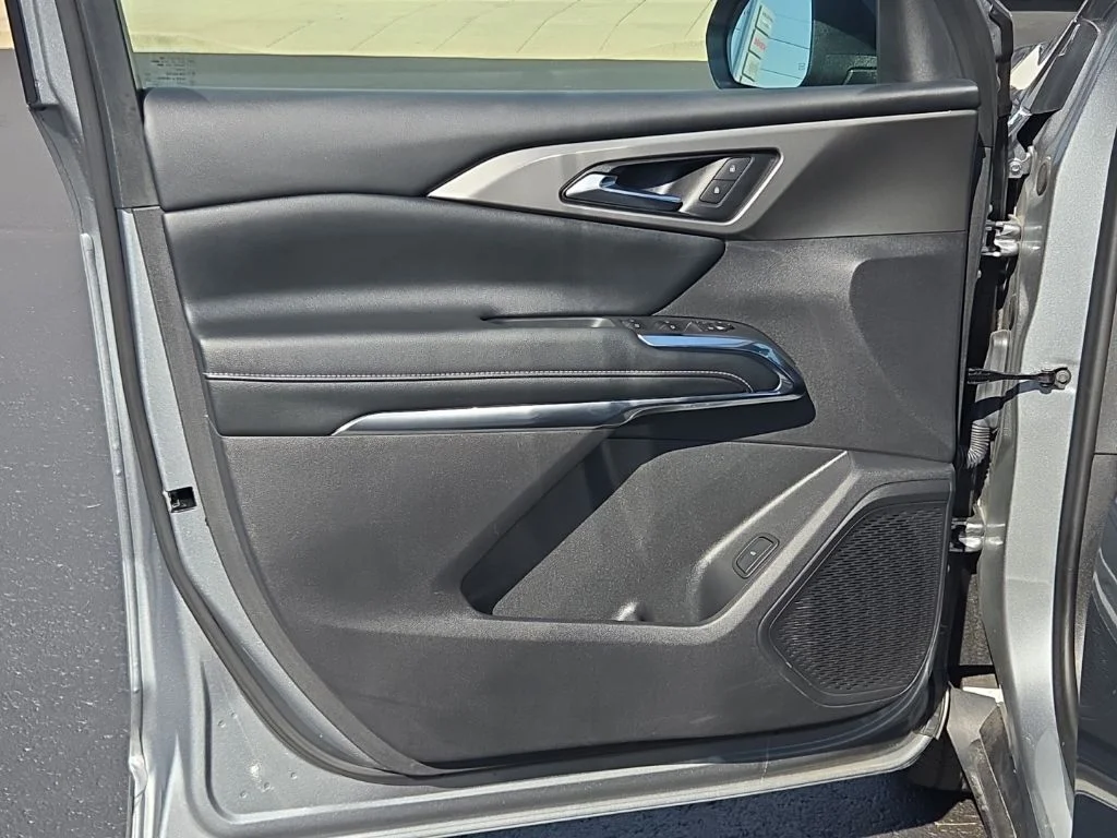 Used 2026 Gray Chevrolet LT image 19