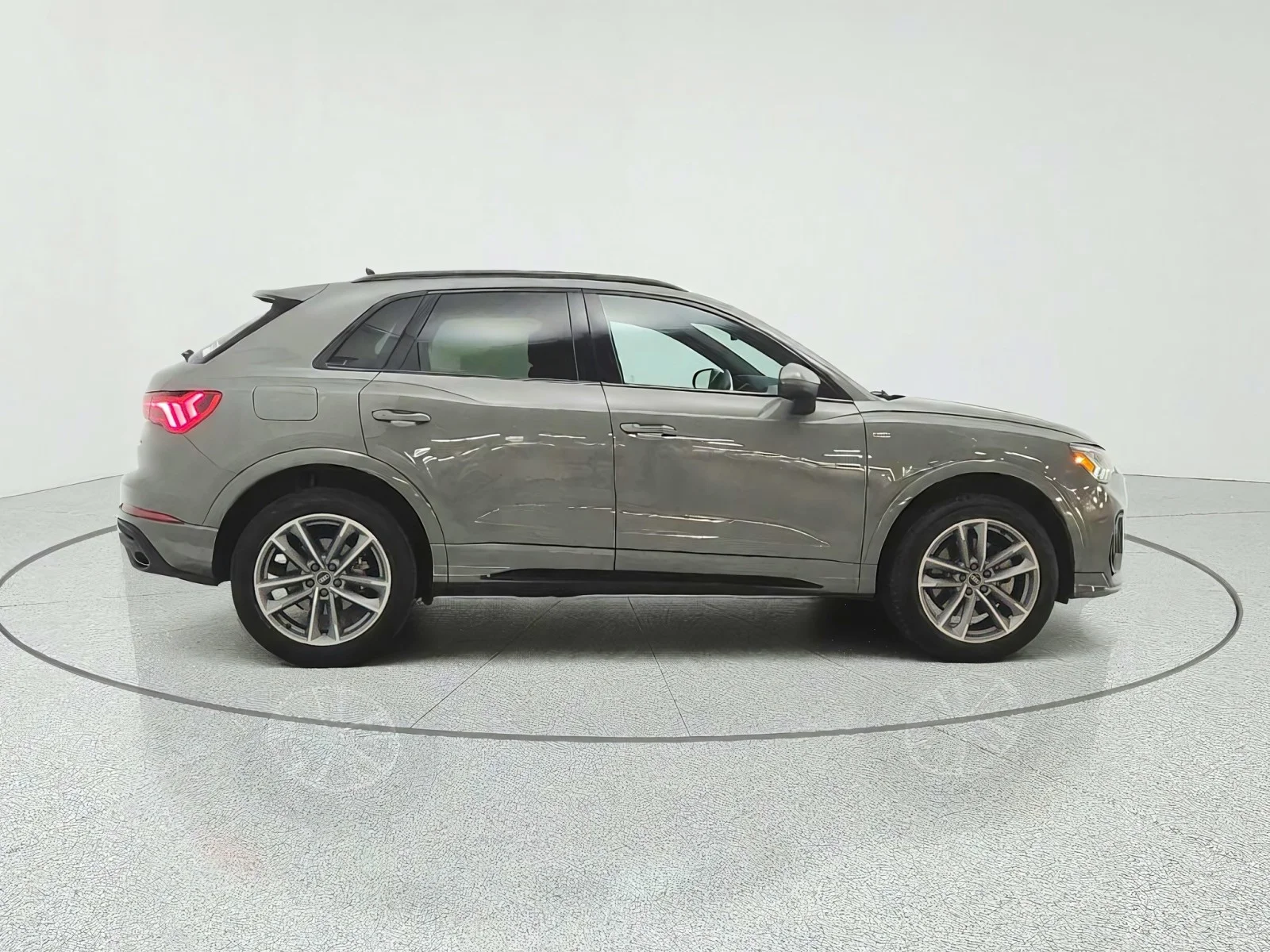 Used 2023 Chronos Gray Metallic Audi S line Premium image 4