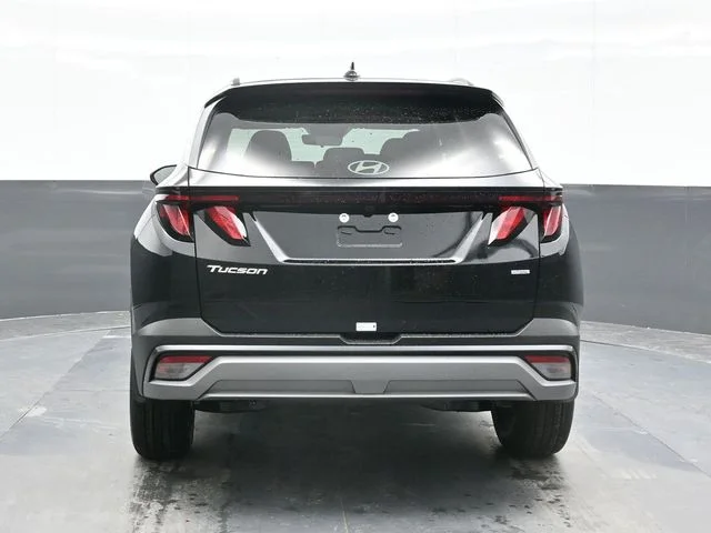 New 2026 Black Hyundai SEL image 2