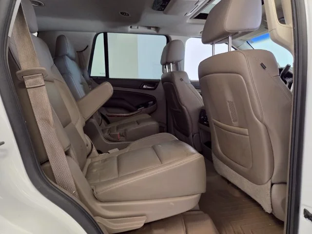 Used 2016 SUMMIT WHITE Chevrolet LTZ image 19