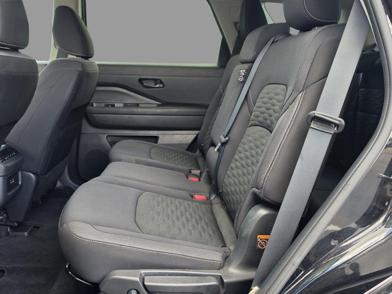 Used 2025 Super Black Nissan SV image 18