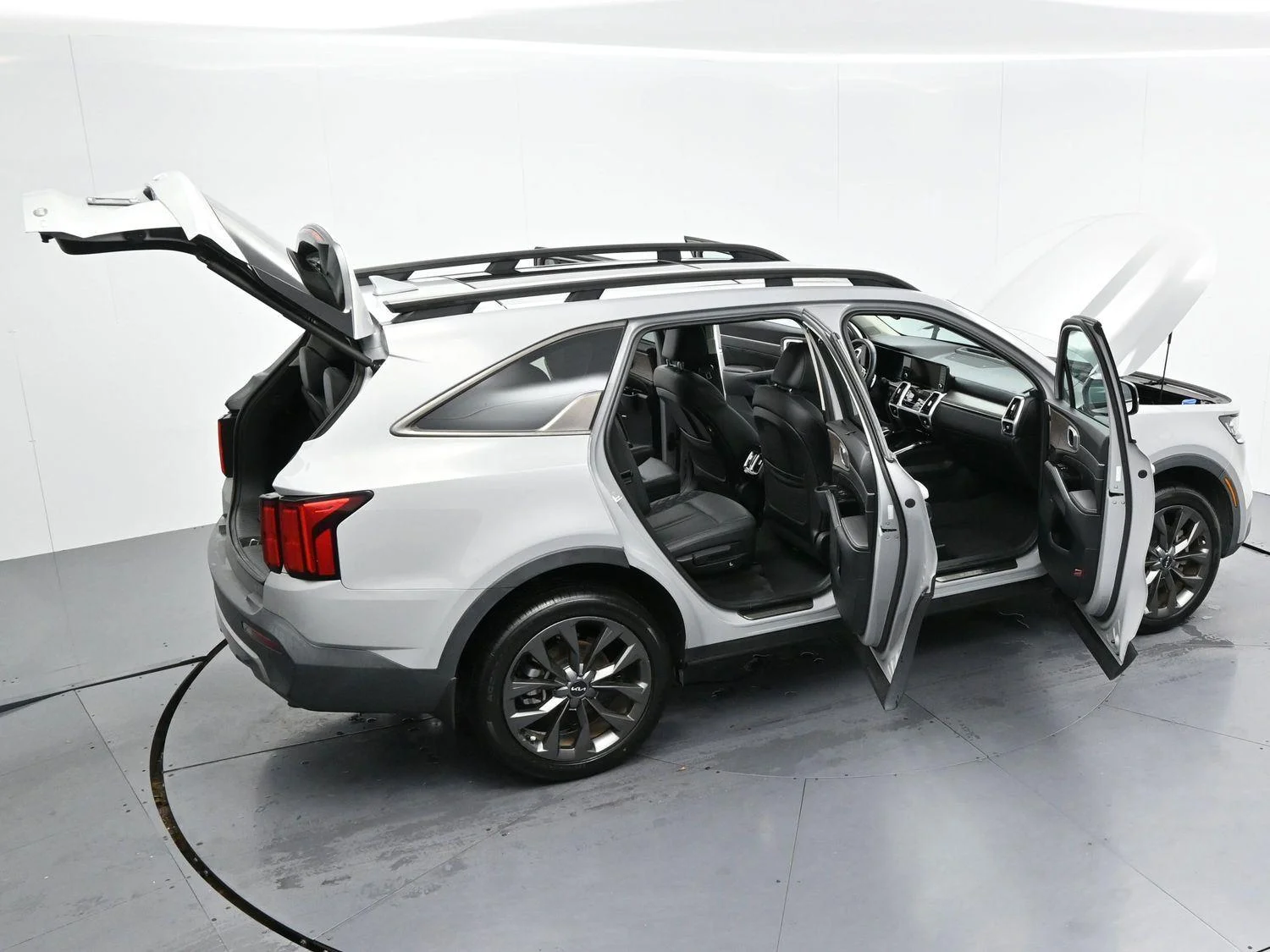 Used 2023 Wolf Gray Kia X-Line SX Prestige image 50