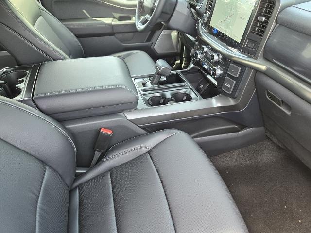 New 2026 Star White Metallic Tri-Coat Ford Lariat® image 29