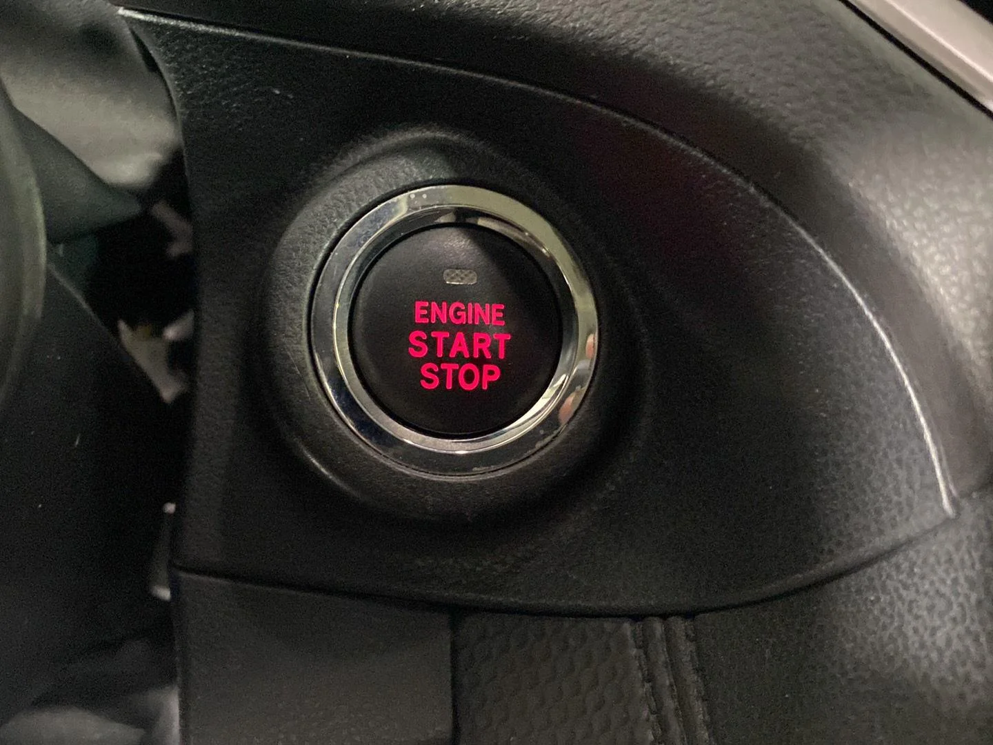 Used 2022 Horizon Blue Pearl Subaru Premium image 25