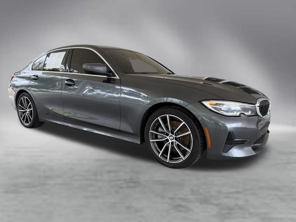 Used 2021 Gray BMW 330i image 2
