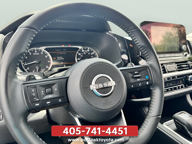 2025 Nissan Pathfinder SV - Photo 18