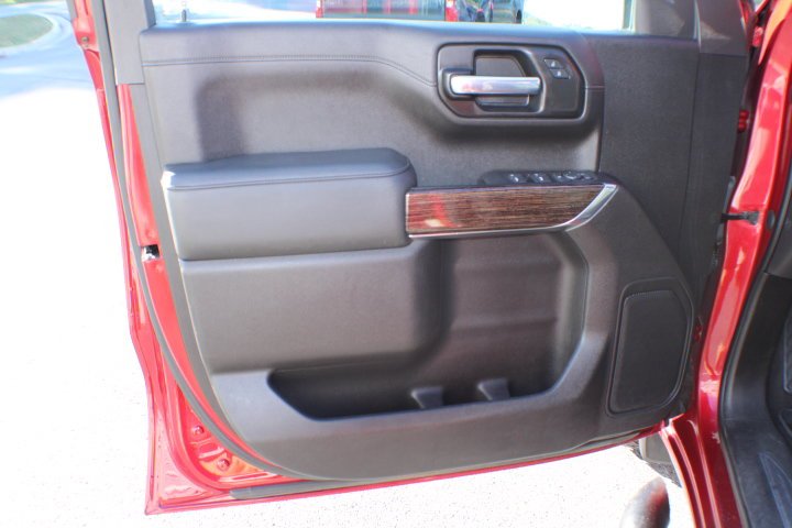 Used 2021 Cayenne Red Tintcoat GMC Elevation image 6