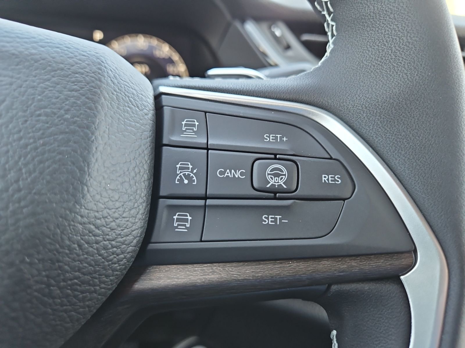New 2027 High Gloss Black Jeep Laredo Altitude image 25