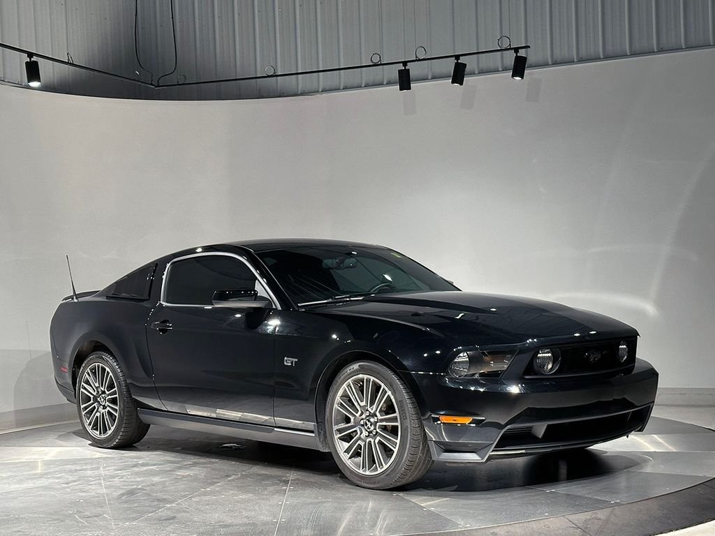 Used 2010  Ford GT image 82