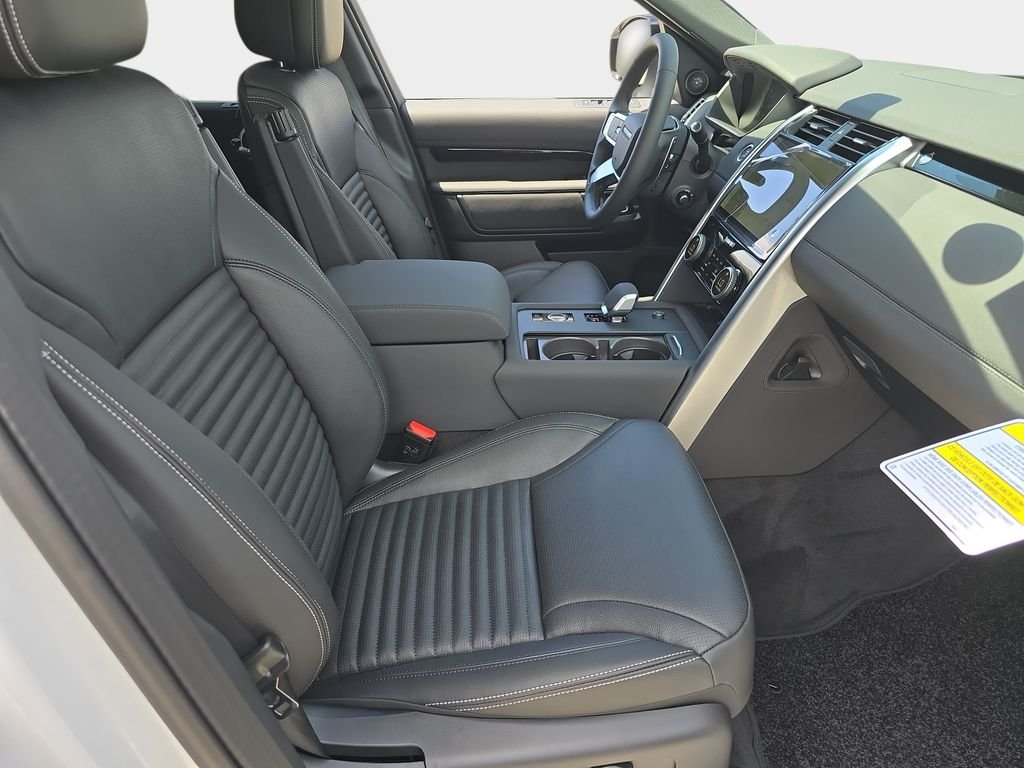 New 2026 Fuji White Land Rover S image 10