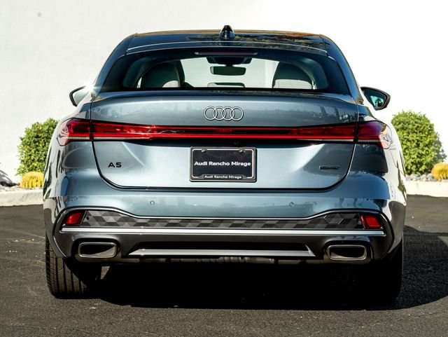 Used 2025 Horizon Blue Metallic Audi  image 9