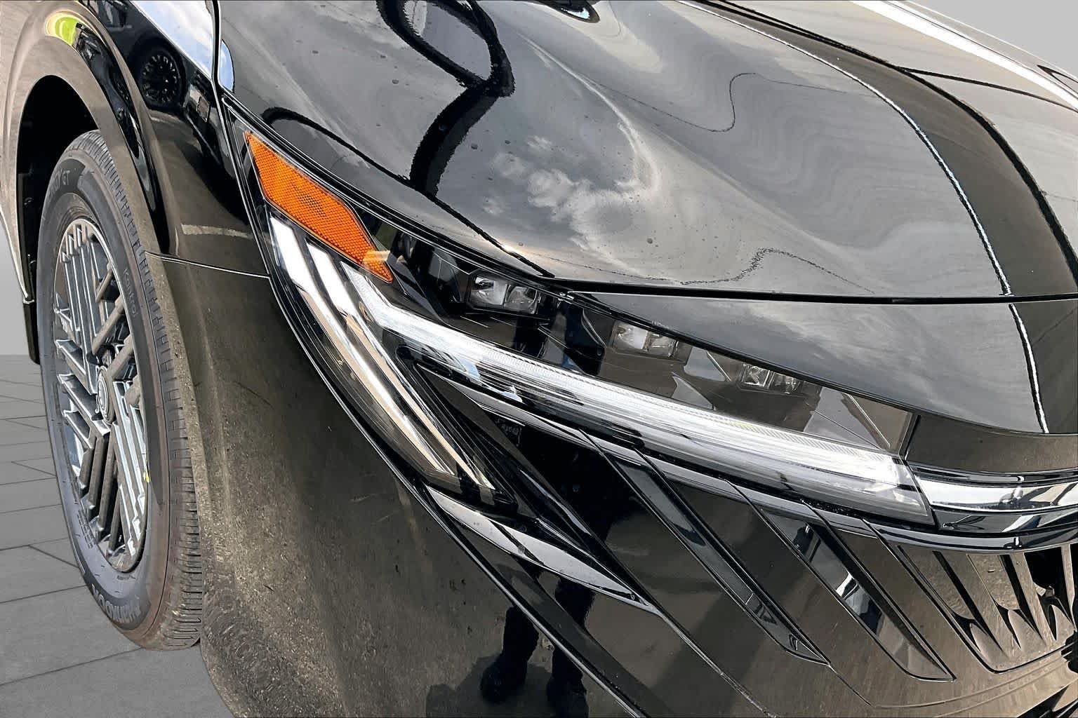 New 2026 Super Black Nissan SV image 18