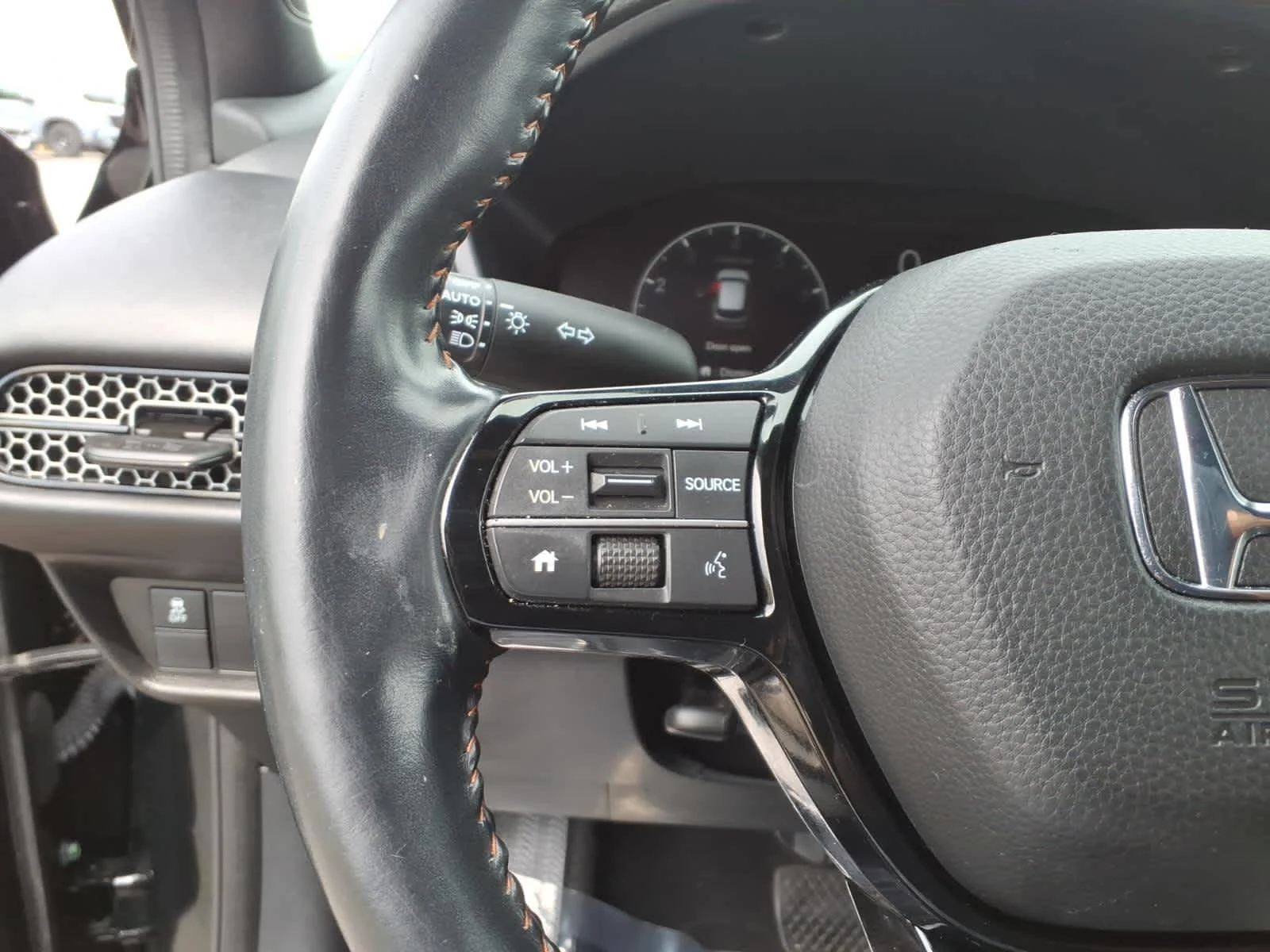 2025 Honda HR-V Sport - Photo 22