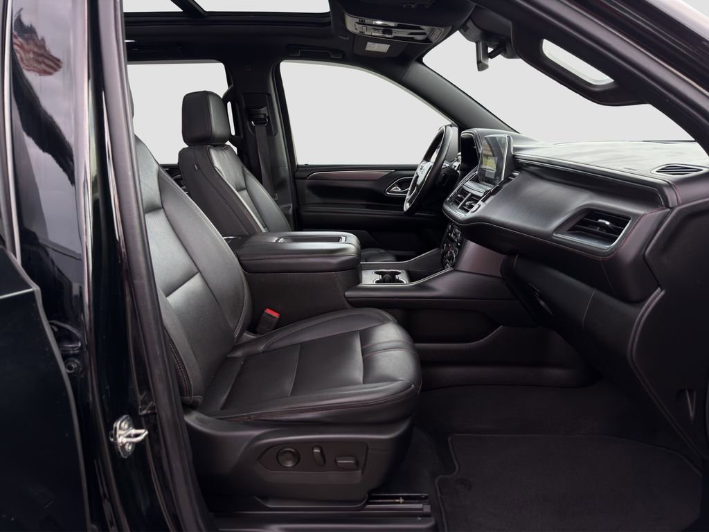 Used 2023 Black Chevrolet RST image 28