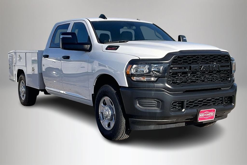 New 2024 Ram 2500 Tradesman 4D Crew Cab