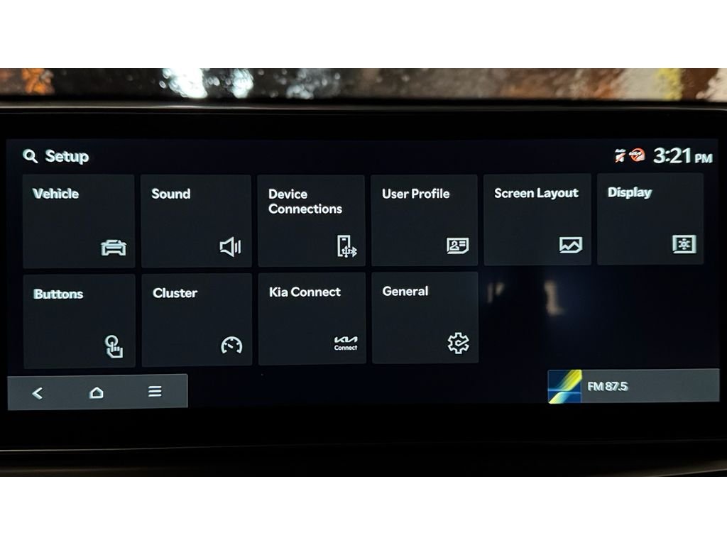 New 2026 Wolf Gray Kia S image 17