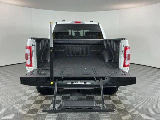 2023 Ford F-150 Lariat - Photo 8