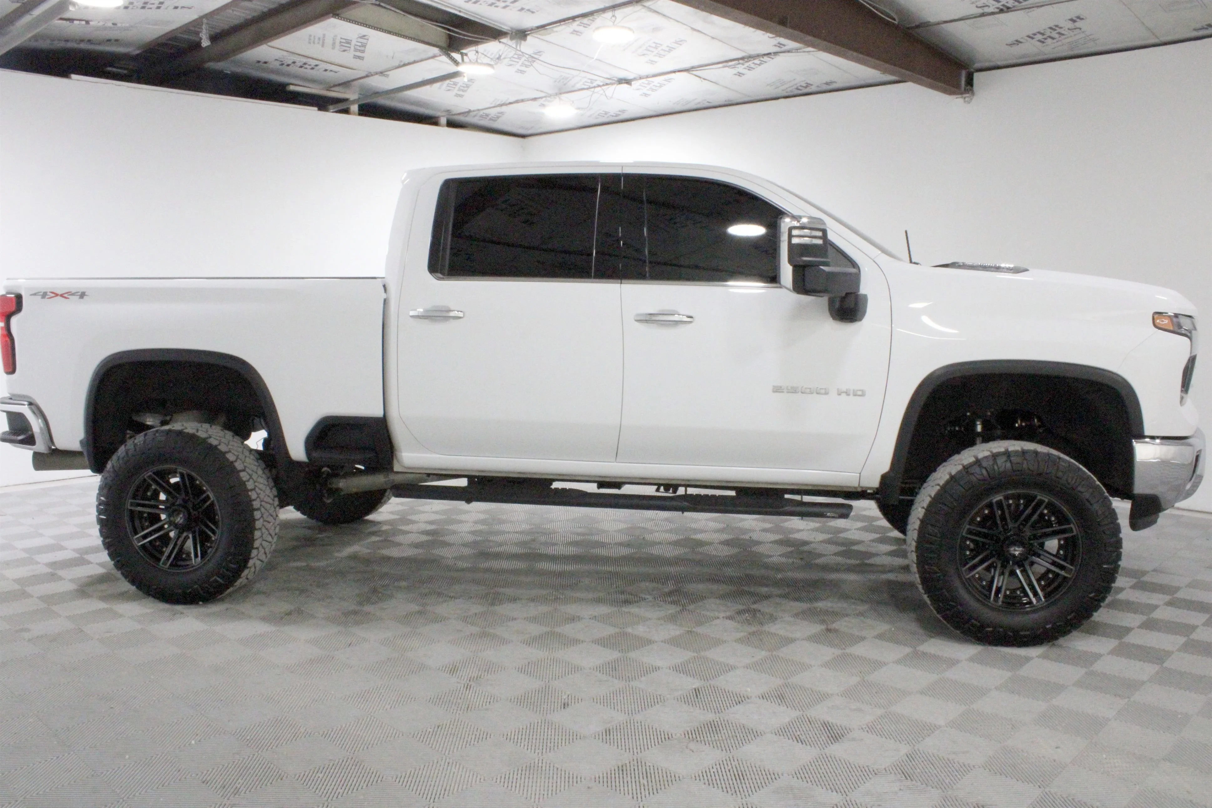 2024 Chevrolet Silverado 2500HD LTZ - Photo 26