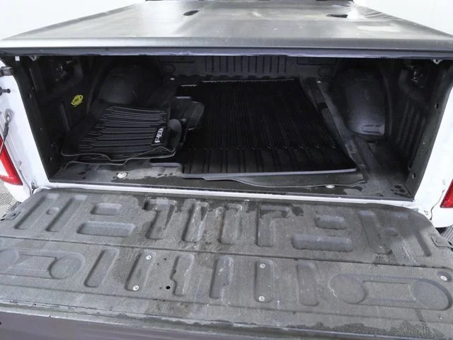 Used 2021 White Ford Lariat image 12