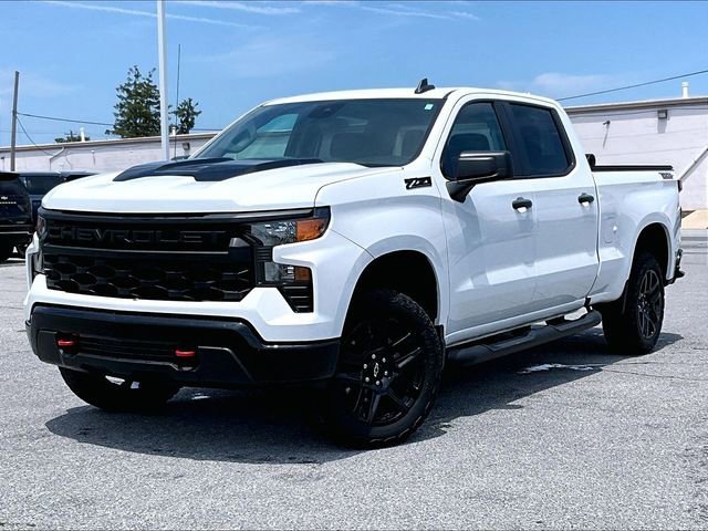 Used 2023 Summit White Chevrolet Custom Trail Boss image 2