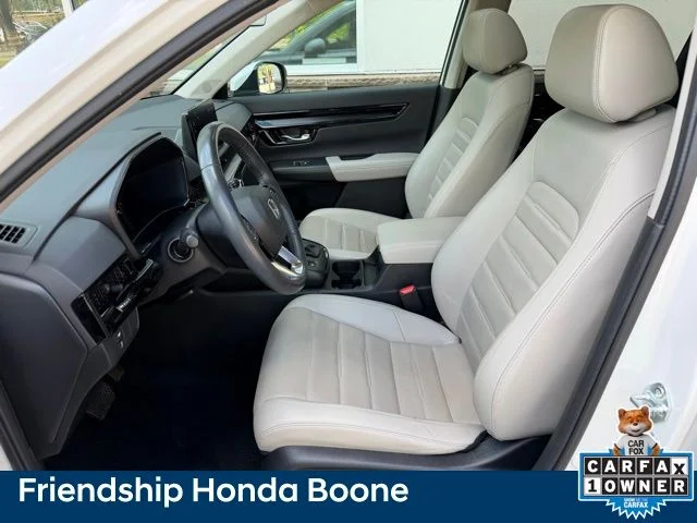 Used 2024 White Honda EX-L image 16