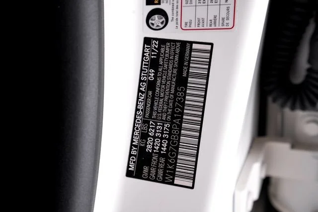 Used 2023 White Mercedes-Benz S 580 image 66