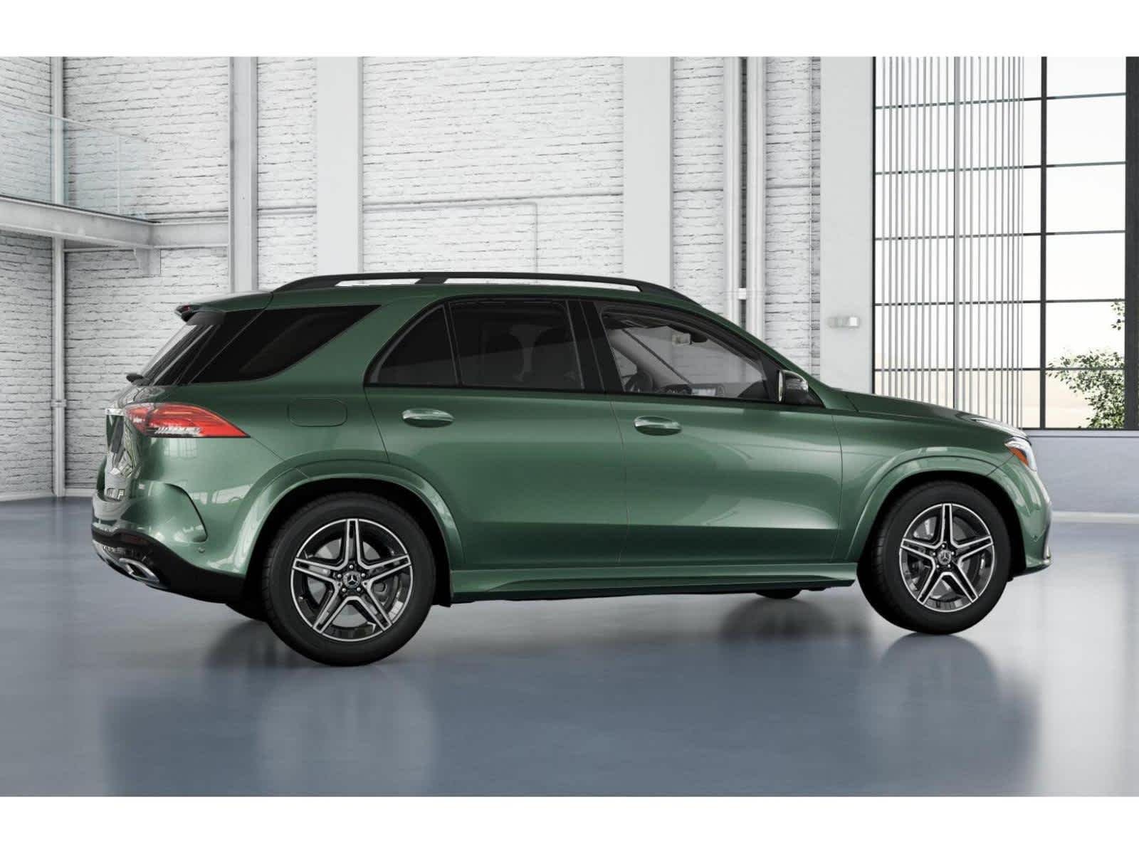 New 2026 MANUFAKTUR Ireland Mid Green Metallic Mercedes-Benz GLE 450 image 17