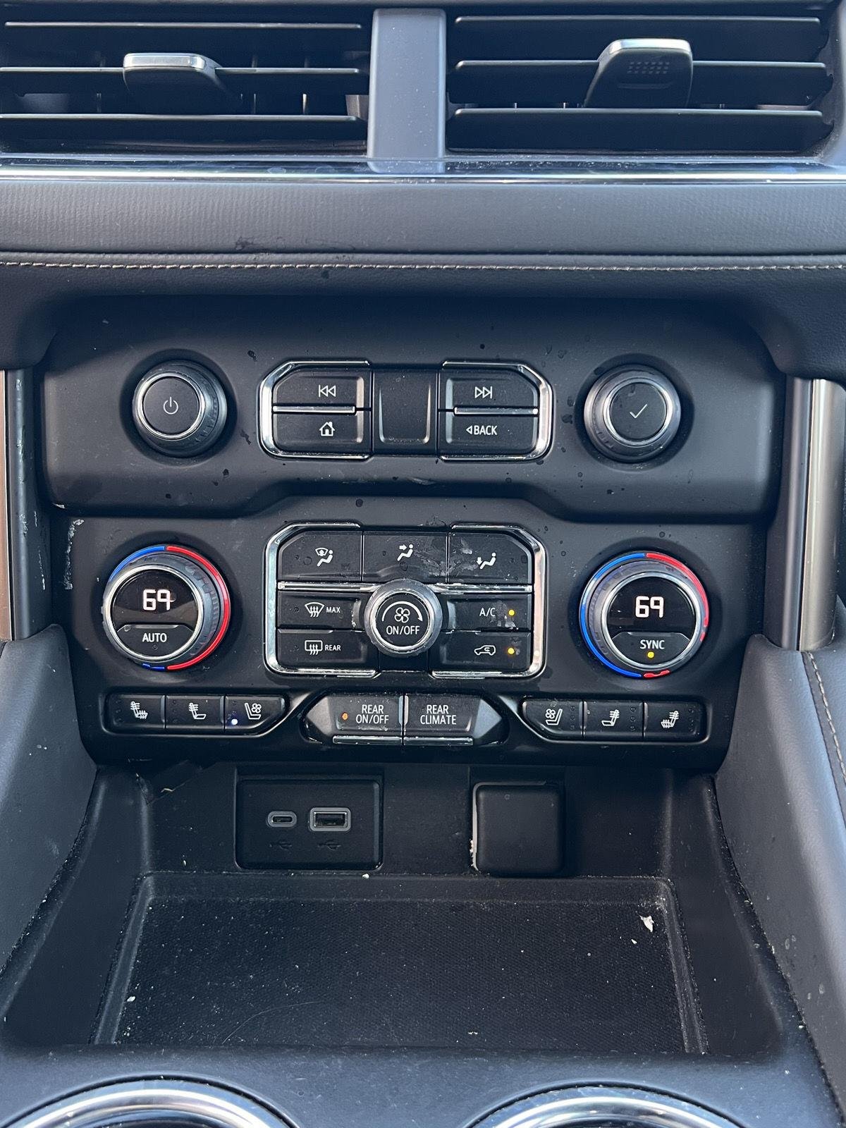 Used 2023 Black Chevrolet High Country image 18