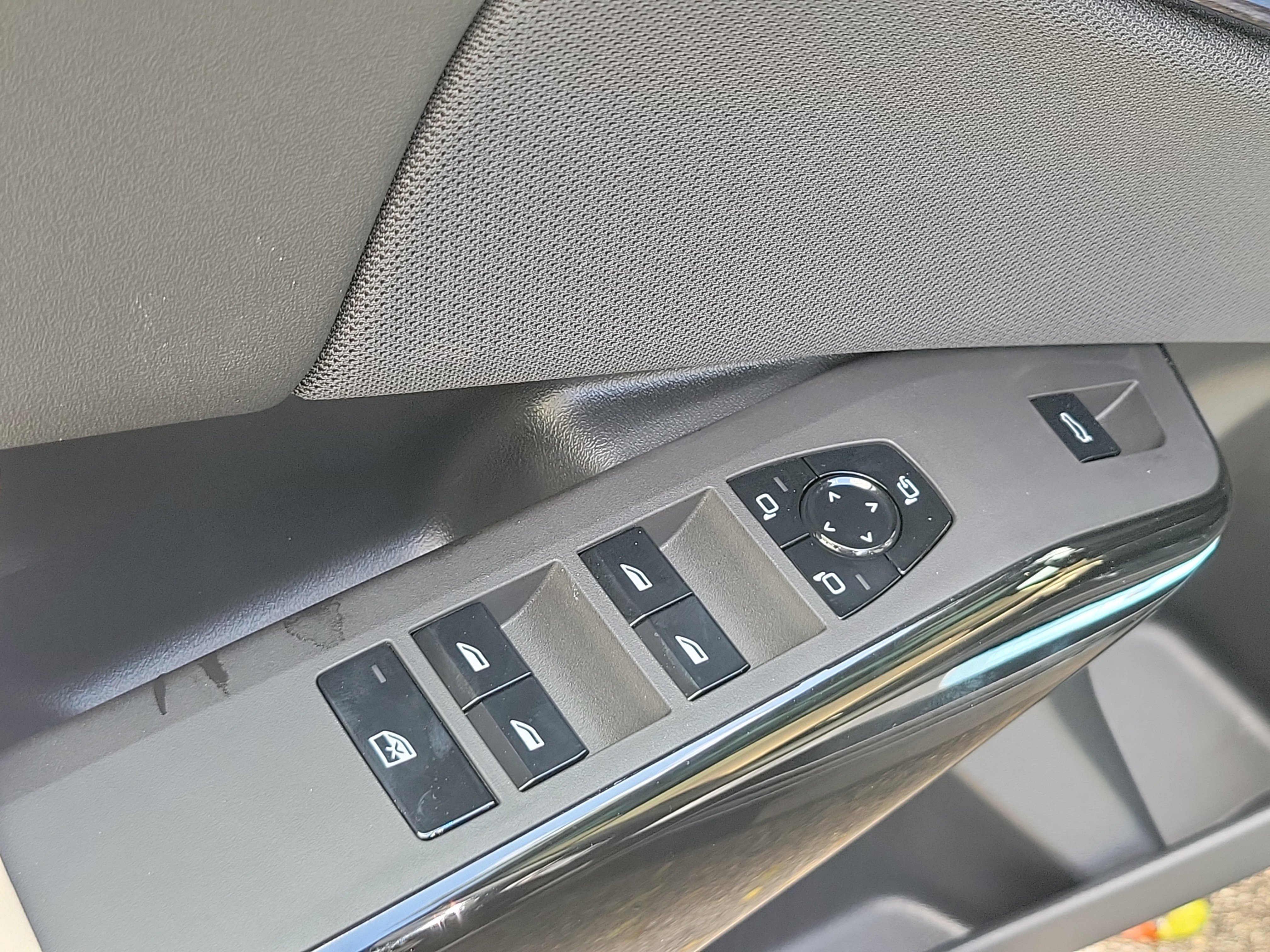 New 2026 Black Sapphire Metallic BMW 30 xDrive image 19
