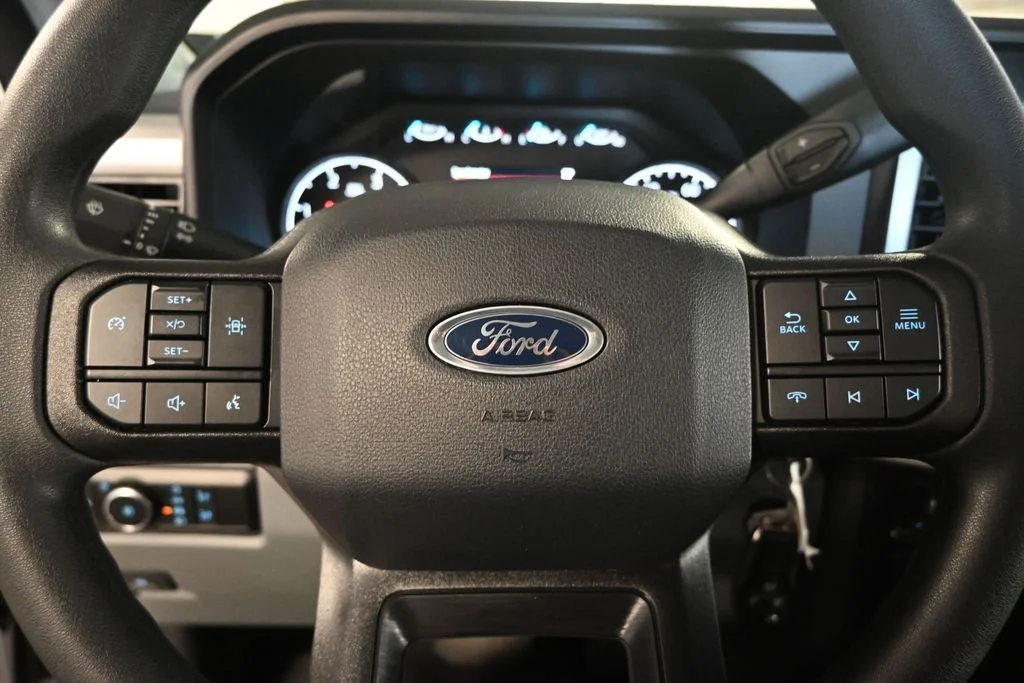 New 2026 Oxford White Ford XL image 13