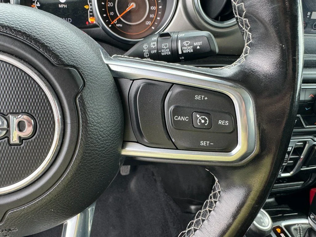 Used 2020 Black Jeep Unlimited Sahara image 38