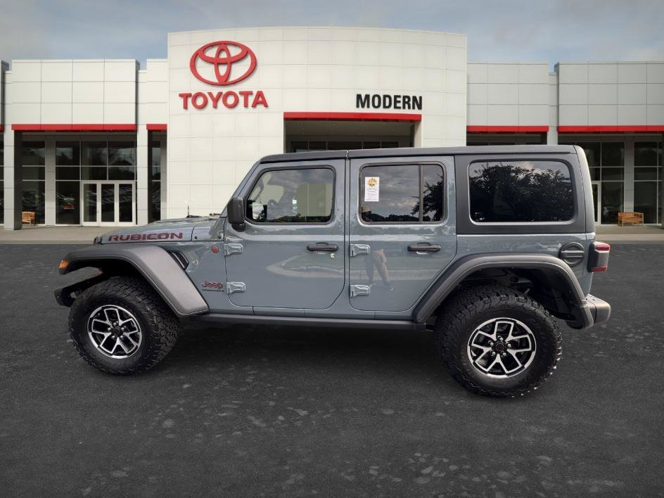 Used 2024 Anvil Clear Coat Jeep Rubicon image 8