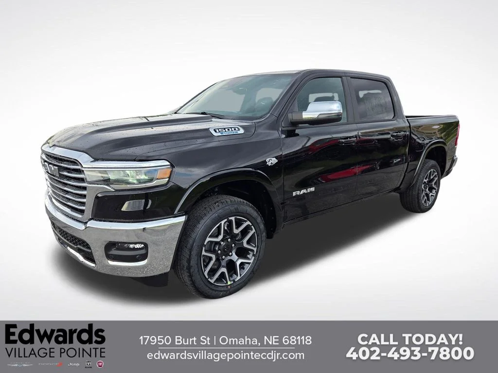 New 2026 Diamond Black Crystal Pearl-Coat Exterior Paint RAM Laramie image 7