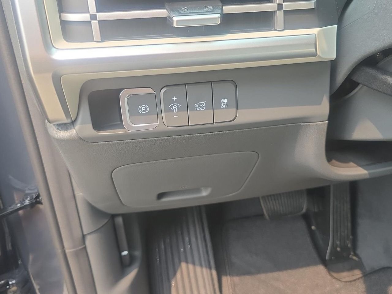 New 2026 Ecotronic Gray Hyundai SEL AWD image 45