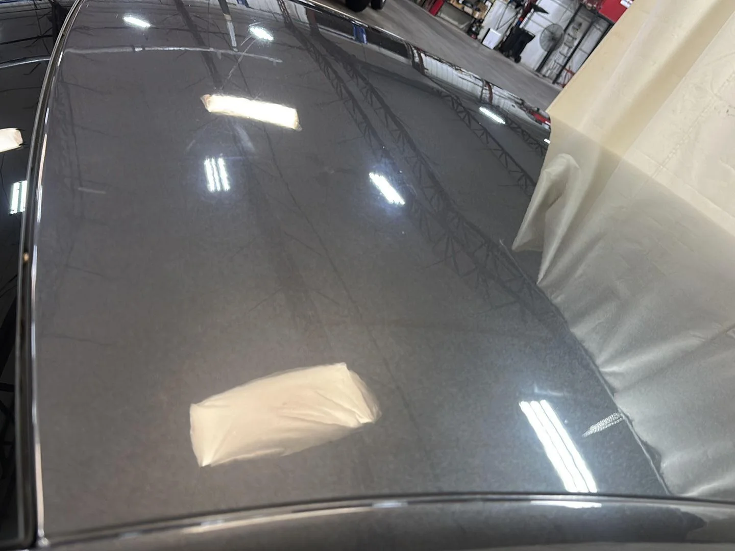 Used 2016 Granite Crystal Metallic Clearcoat Chrysler Limited image 14