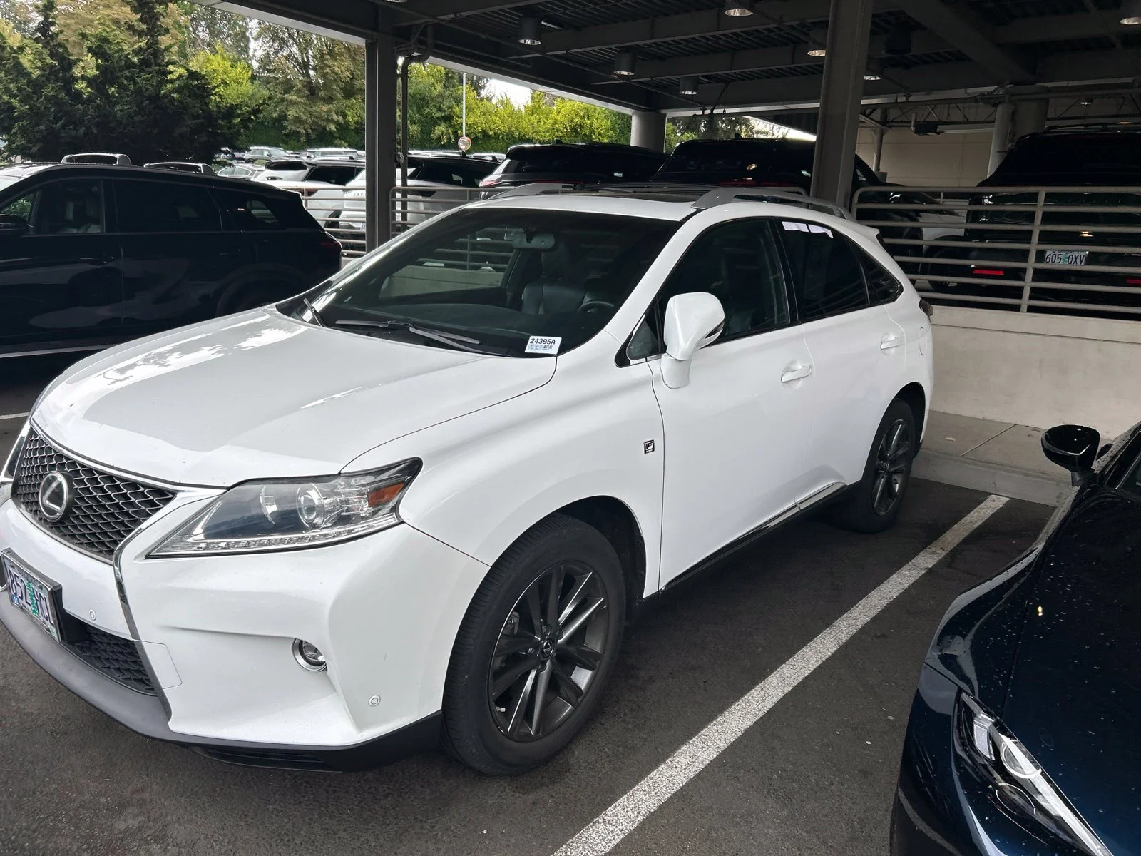 Used 2015 White Lexus 350 F Sport image 1