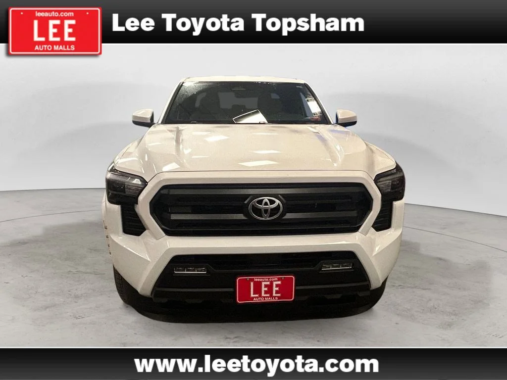 New 2026 Ice Toyota SR5 image 8