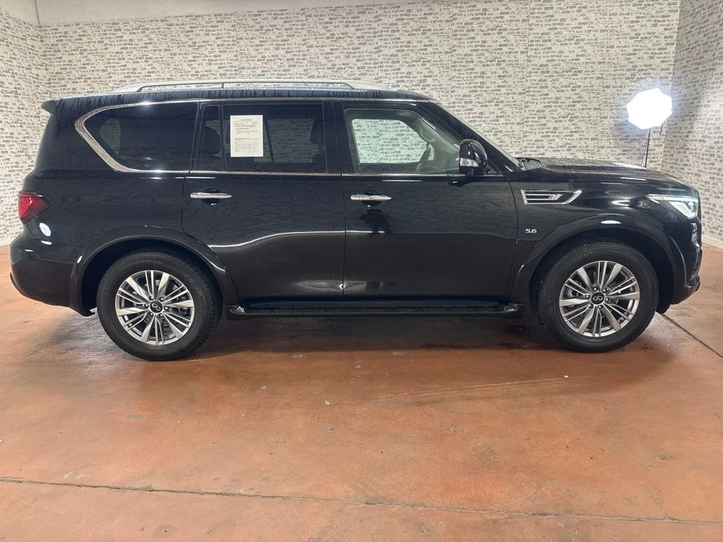 Used 2019 Black Obsidian INFINITI LUXE image 6