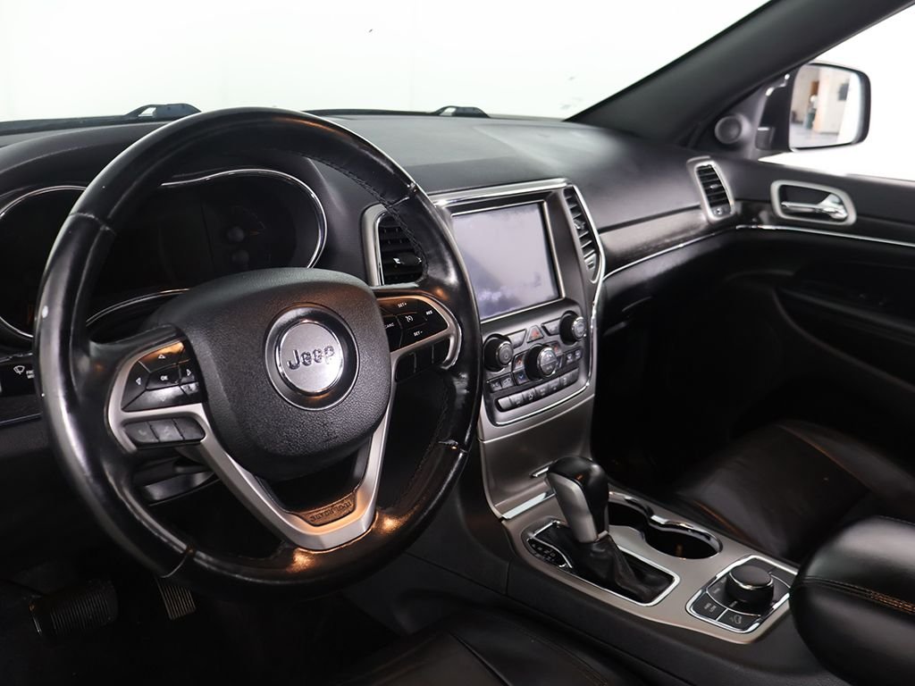 Used 2018 Black Jeep Limited image 26