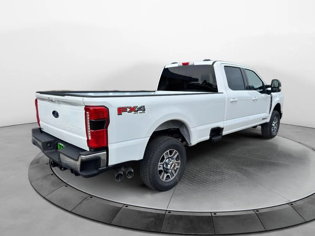 New 2026 Oxford White Ford F-350® Lariat® image 7