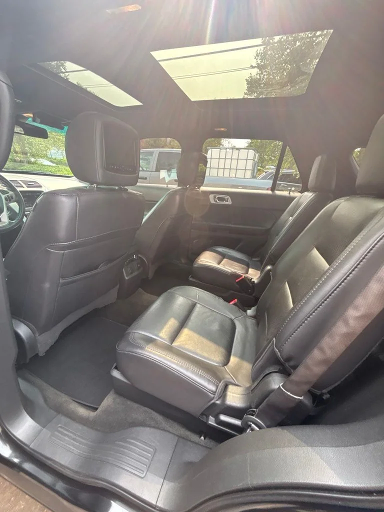 Used 2013 Black Ford Limited image 17