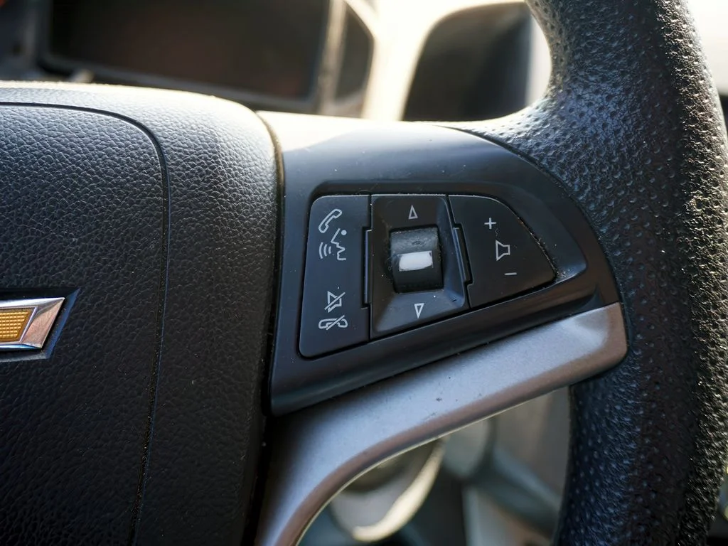 2012 Chevrolet Sonic 1LT - Photo 18