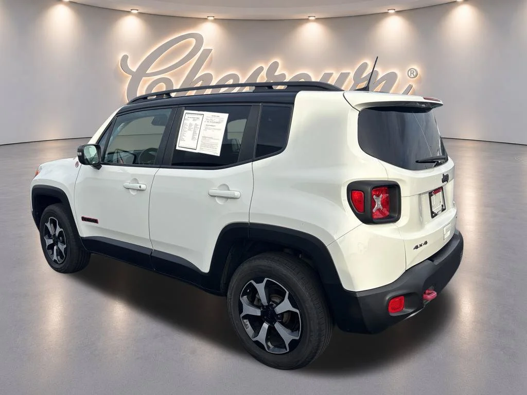 Used 2019 White Jeep Trailhawk image 3