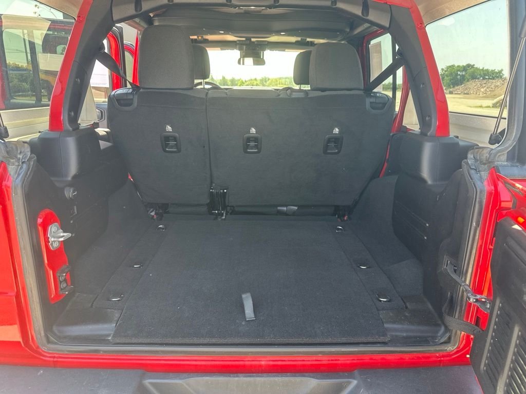2025 Jeep Wrangler 4-Door Rubicon - Photo 22