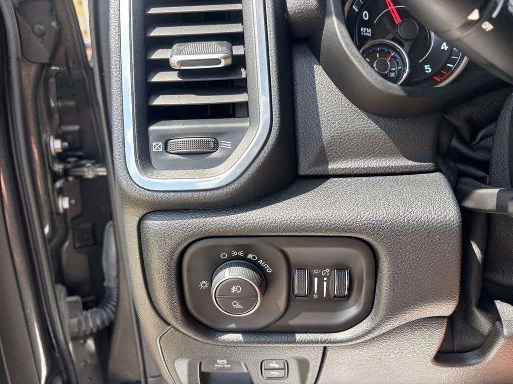 2021 RAM Ram 1500 Pickup Laramie - Photo 19