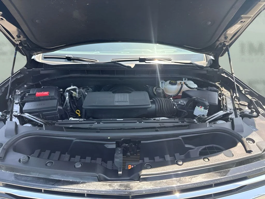 Used 2025 Black Chevrolet LT image 32