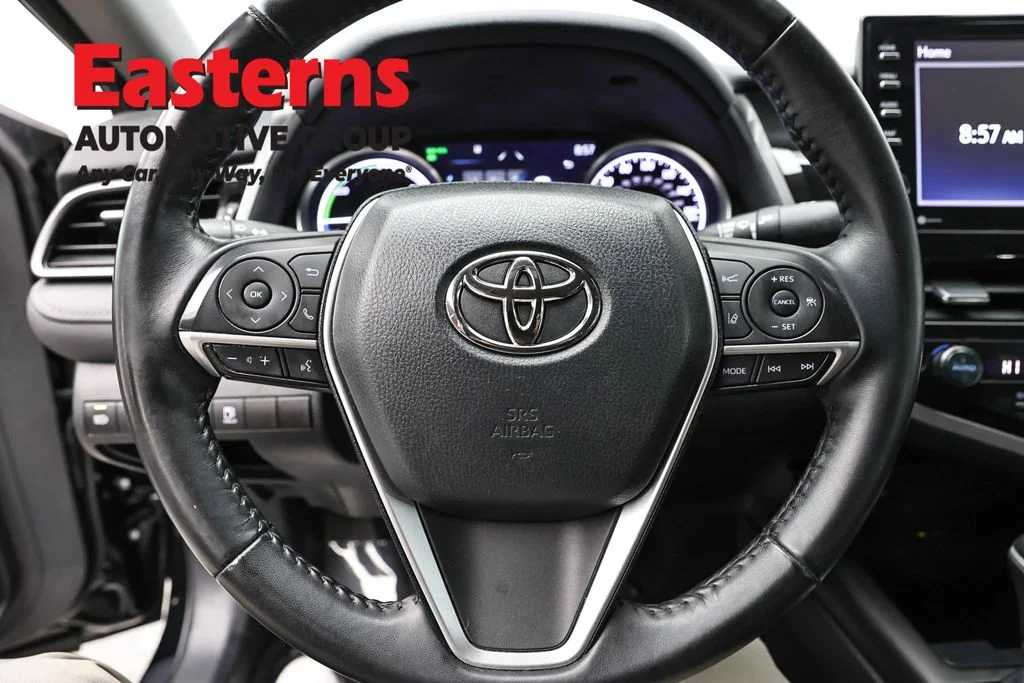 Used 2022 Black Toyota XLE image 10
