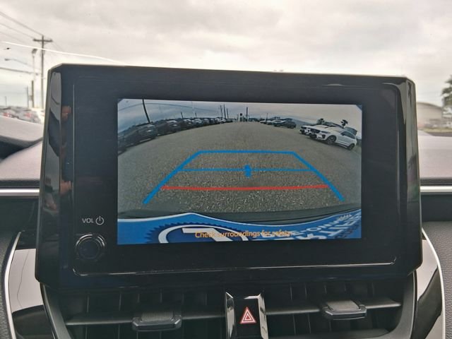 Used 2024  Toyota LE image 7